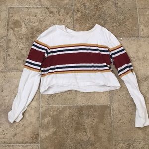 Cropped long sleeve shirt